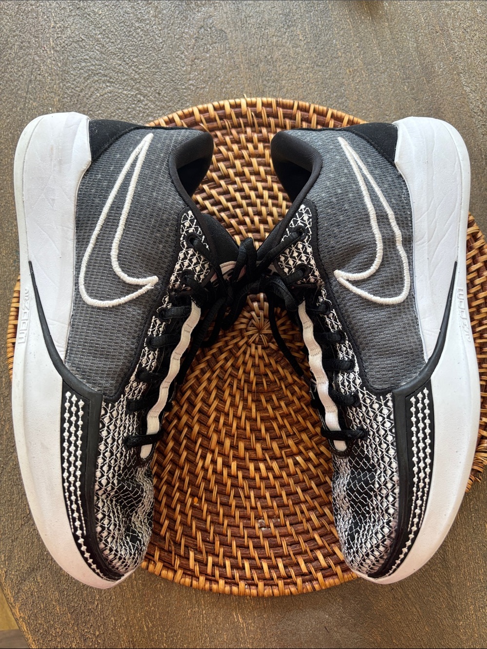 Nike Sabrina 1 TB Women’s Basketball Shoes Black/White Size 8.5